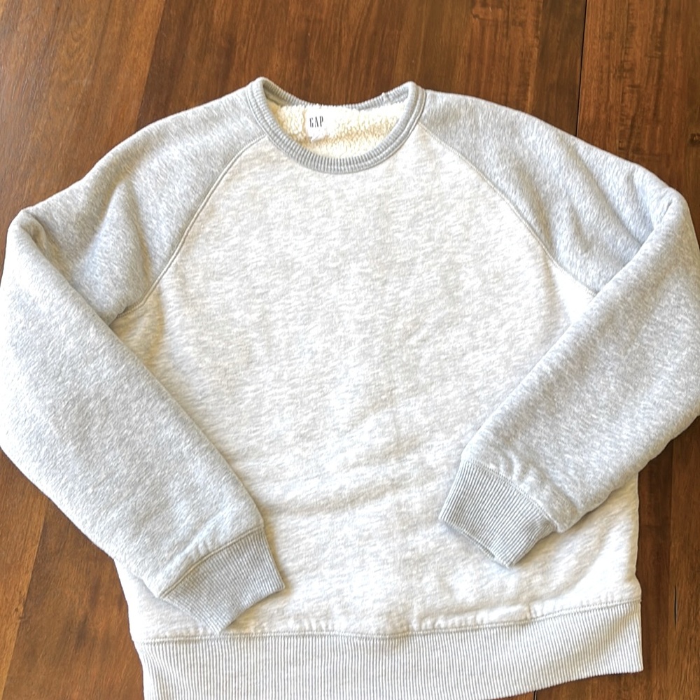 GAP Women's L Gray Fleece Lined Sweatshirt Top Pullover Fuzzy Warm